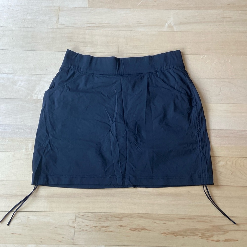 Black Columbia Skort Size M